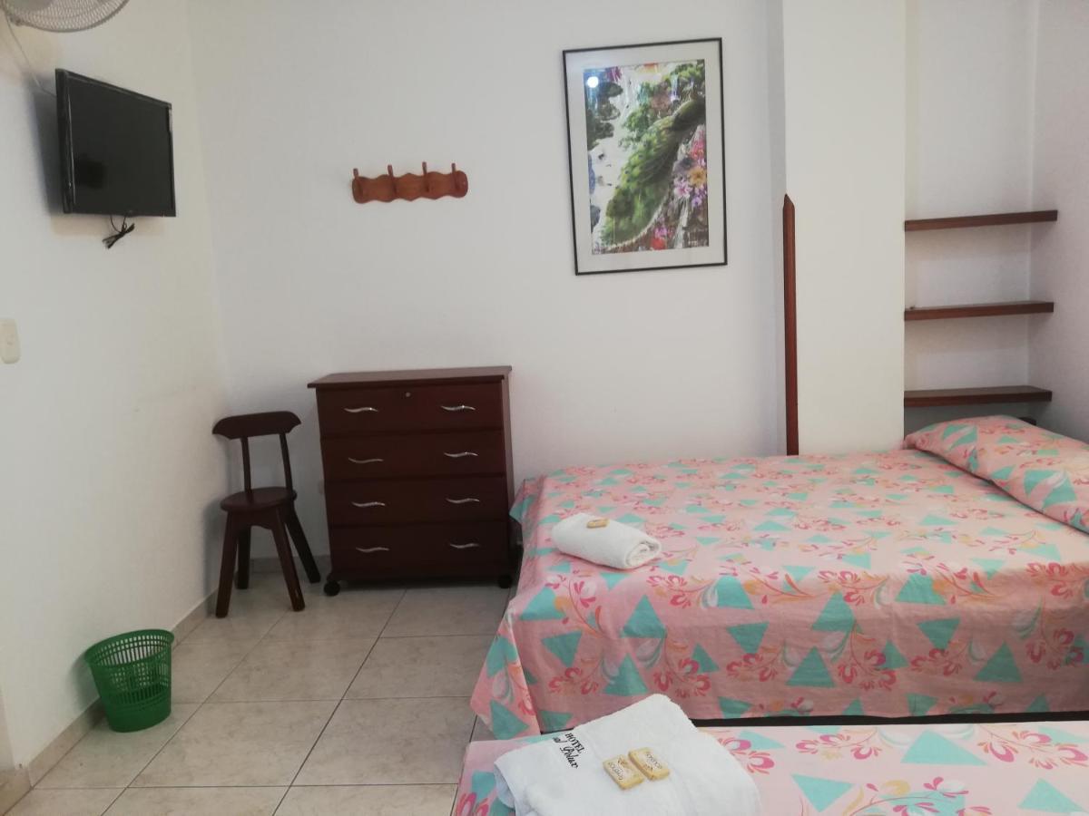 Hotel Real Polux San Gil Buitenkant foto
